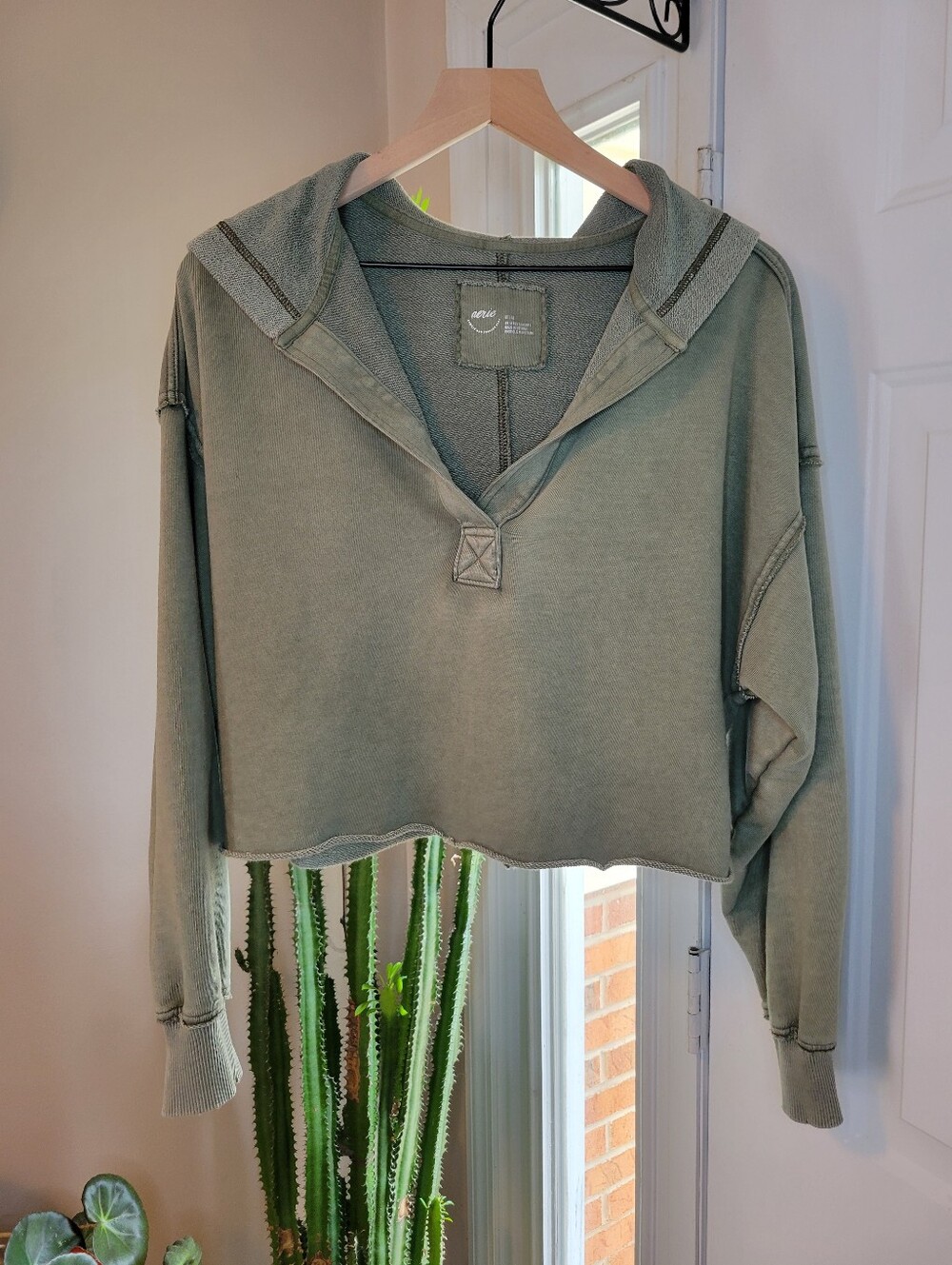 Aerie Olive Green Cropped V-neck Henley Hoodie, Size Womens Medium